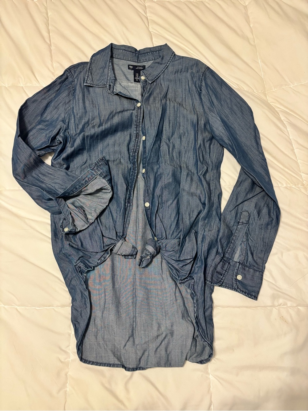 GAP Light Blue Chambray Boyfriend Shirt